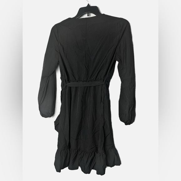 NWT Zaful Women's Casual V Neck Layered Wood Ear Edge Solid Color Dress B… - Picture 3 of 4